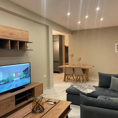 아파트 Agora Luxury 5